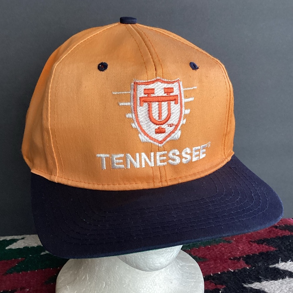 Vintage universal industries Univ of Tennessee volunteers Vols SnapBack Hat Y2K